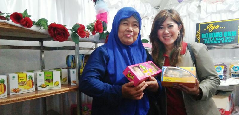    Uci Bertekad Bawa Produk Dapur Reuni Tembus Pasar Luar Negeri 